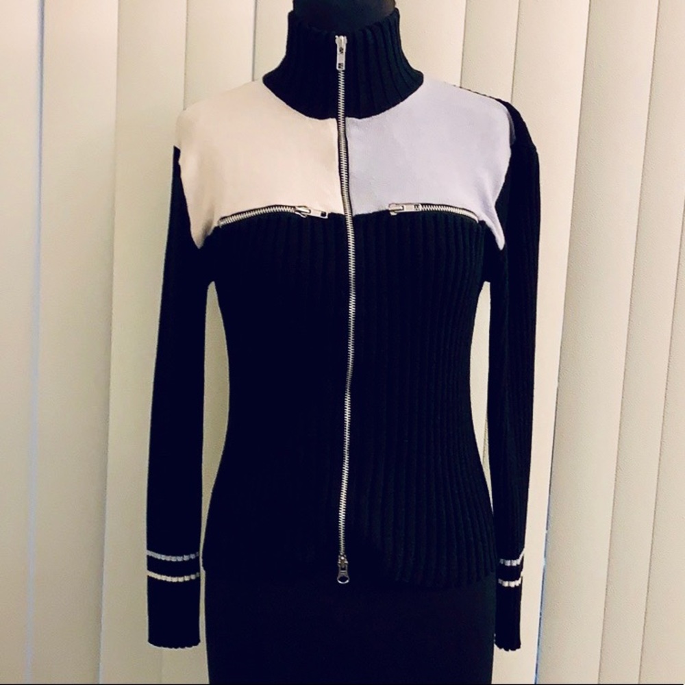 like, love black, cream & gray sweater. EUC